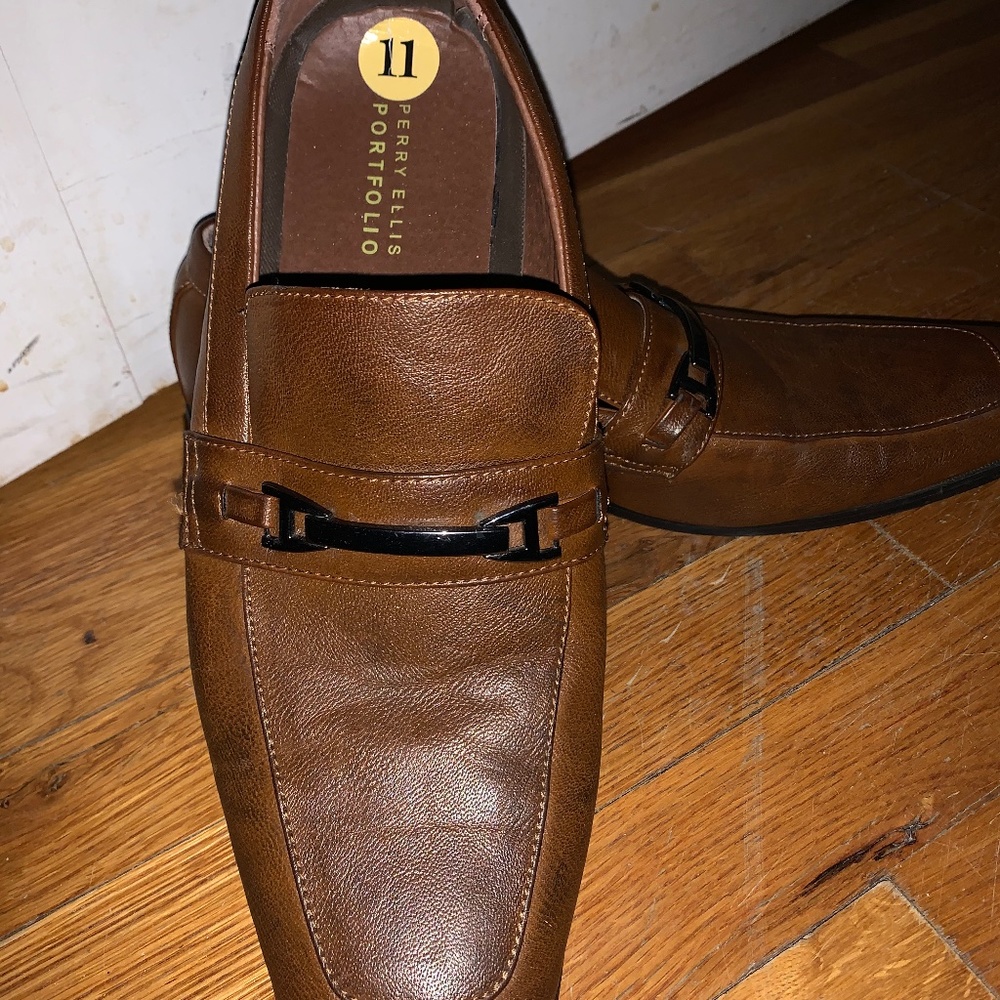 Men's shoes